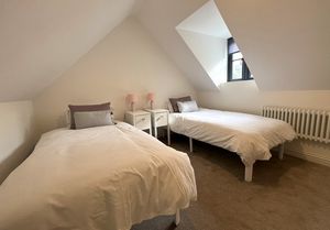 Photo 19- click for photo gallery